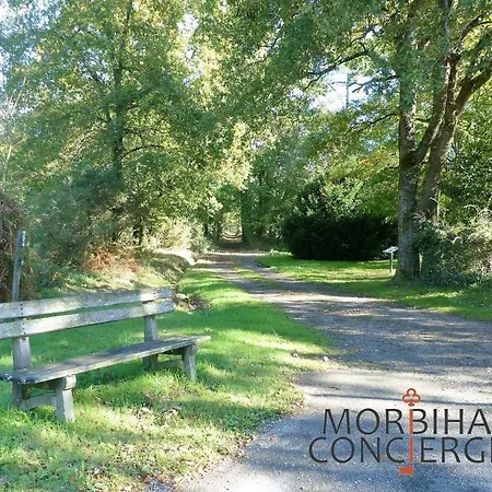 Belle Longere En Campagne A Baden Holiday home *