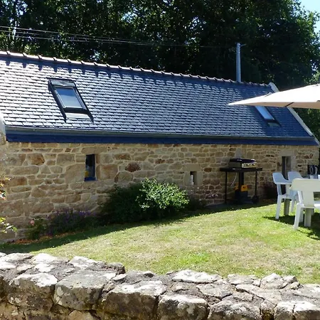 Belle Longere En Campagne A Baden Larmor-Baden