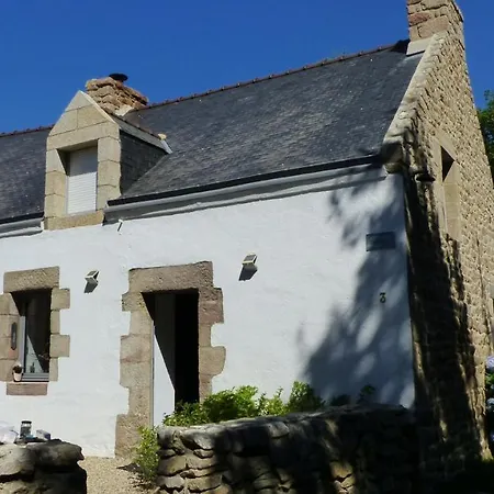 Belle Longere En Campagne A Baden Larmor-Baden